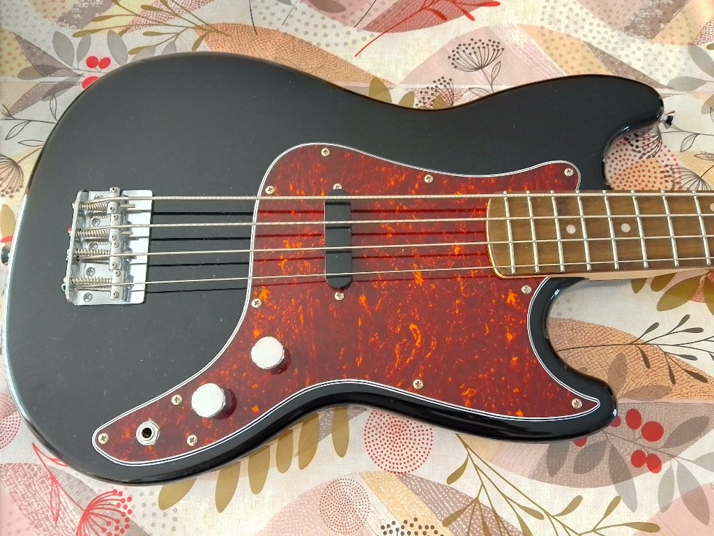 Squier Bronco Bass, Muziek en Instrumenten, Ophalen of Verzenden, Zo goed als nieuw, Elektrisch