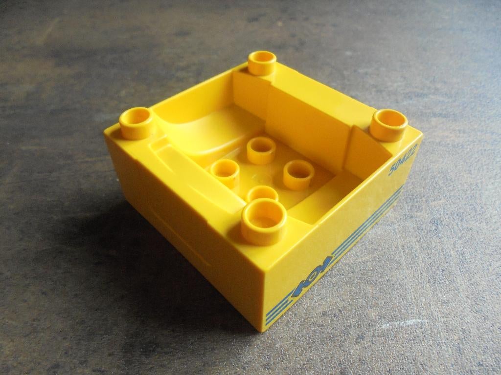 Lego Duplo Train Cab or Tender Base (zie foto's) 2, Enlèvement ou Envoi, Utilisé, Briques en vrac, Duplo