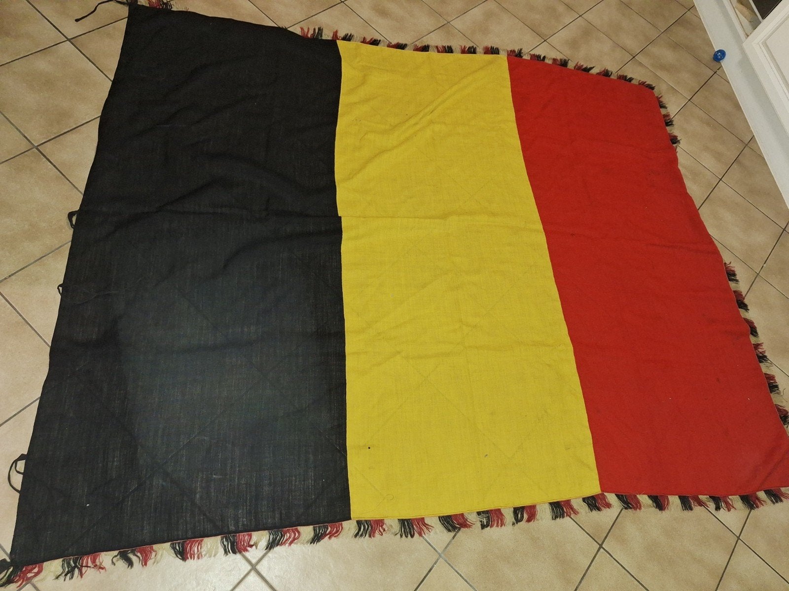 Vintage grote Belgische vlag, Diversen, Ophalen of Verzenden