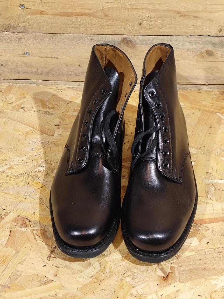 Chaussures hautes T43 - Neuves, Neuf, Autre, Enlèvement, Boots et Botinnes