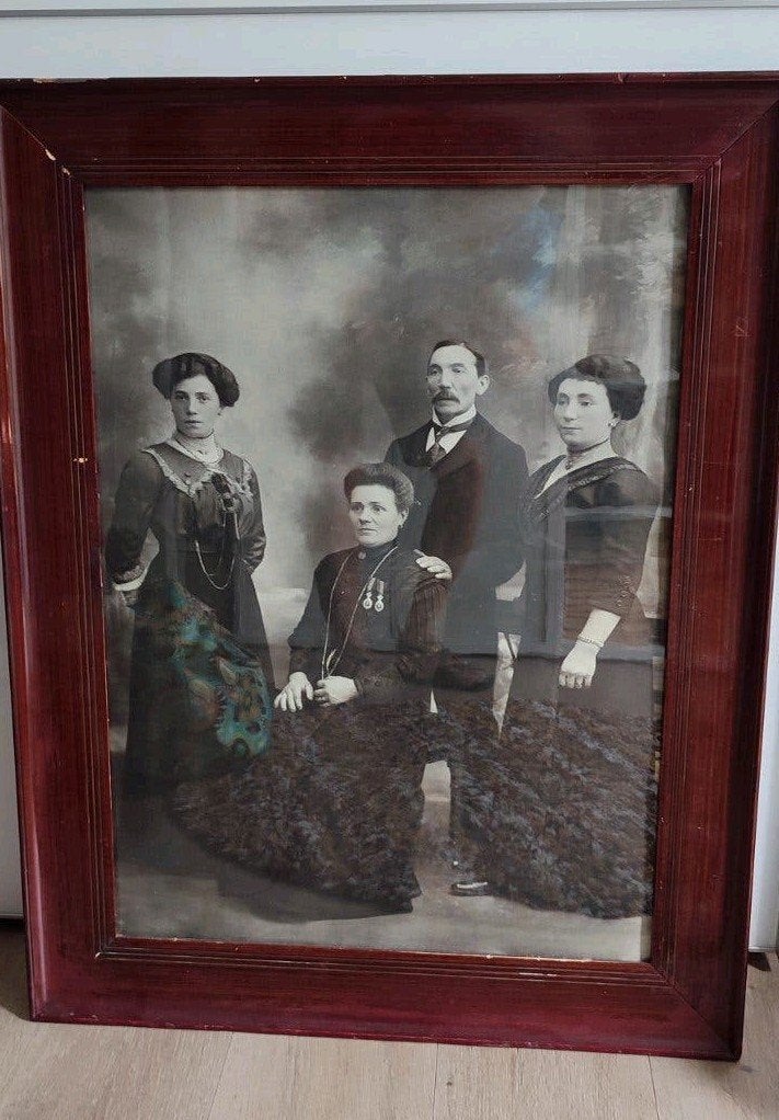 Antieke kader met familieportret., Utilisé, 50 à 75 cm, 75 – 100, Enlèvement