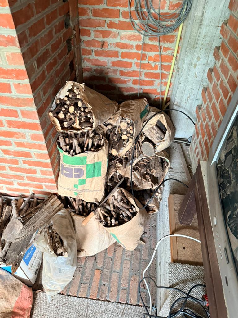 Brandhout en toebehoren voor kachel te koop, Ophalen
