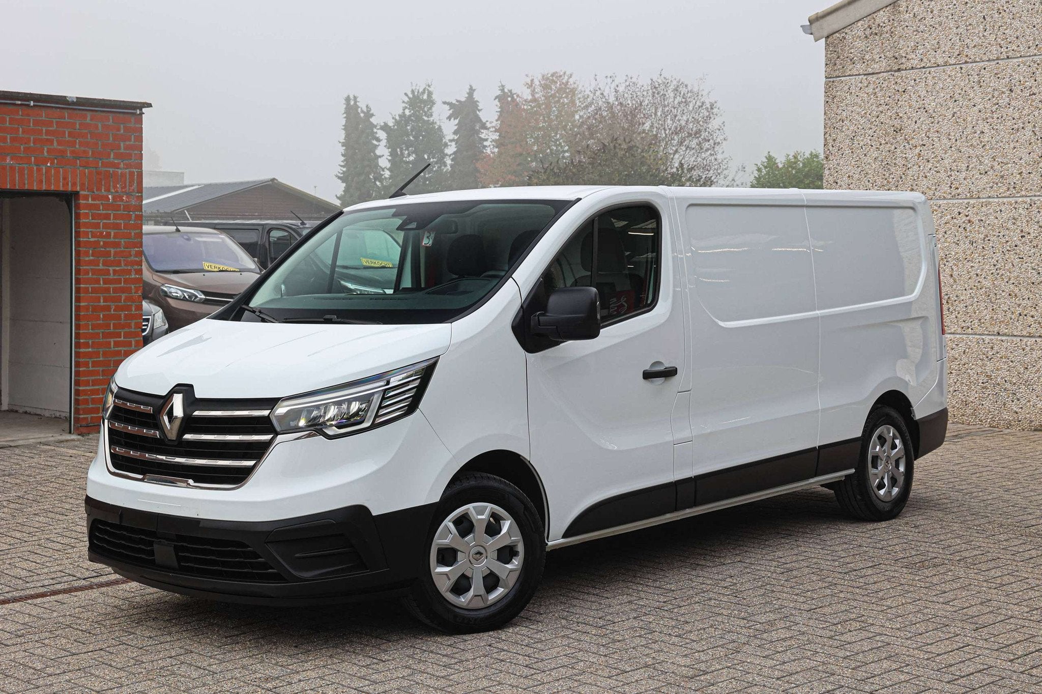 Renault Trafic AUTOMAAT*LENGTE-2*ACHTERUITRIJCAMERA*BTW-WAGE, Autos, 186 g/km, Entreprise, 3 places, Renault