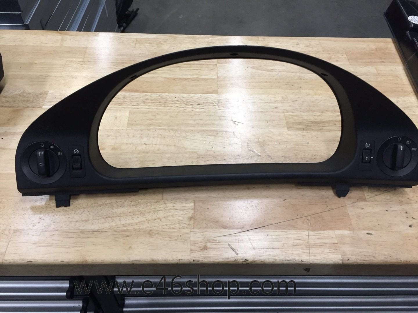 Tellerbak plastic met schakelaars BMW E39, Auto-onderdelen, Dashboard en Schakelaars, BMW, Gebruikt, Ophalen of Verzenden