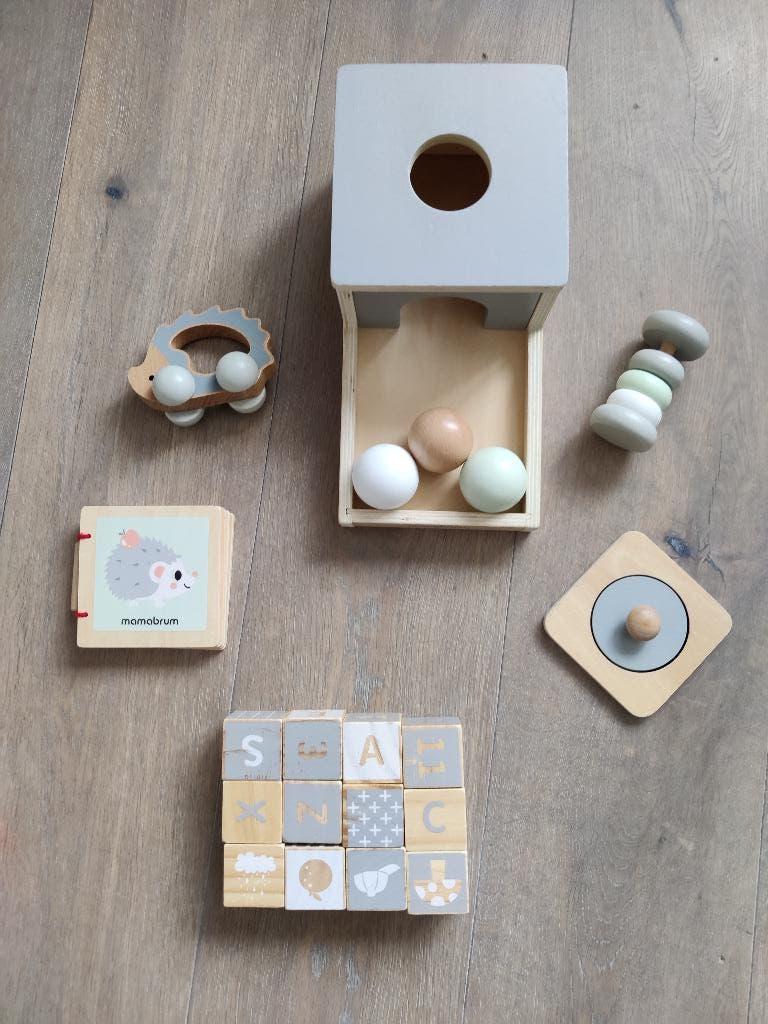 Verzorgd educatief houten speelgoed baby 6-12 maanden, Ophalen, Zo goed als nieuw, Bouwen
