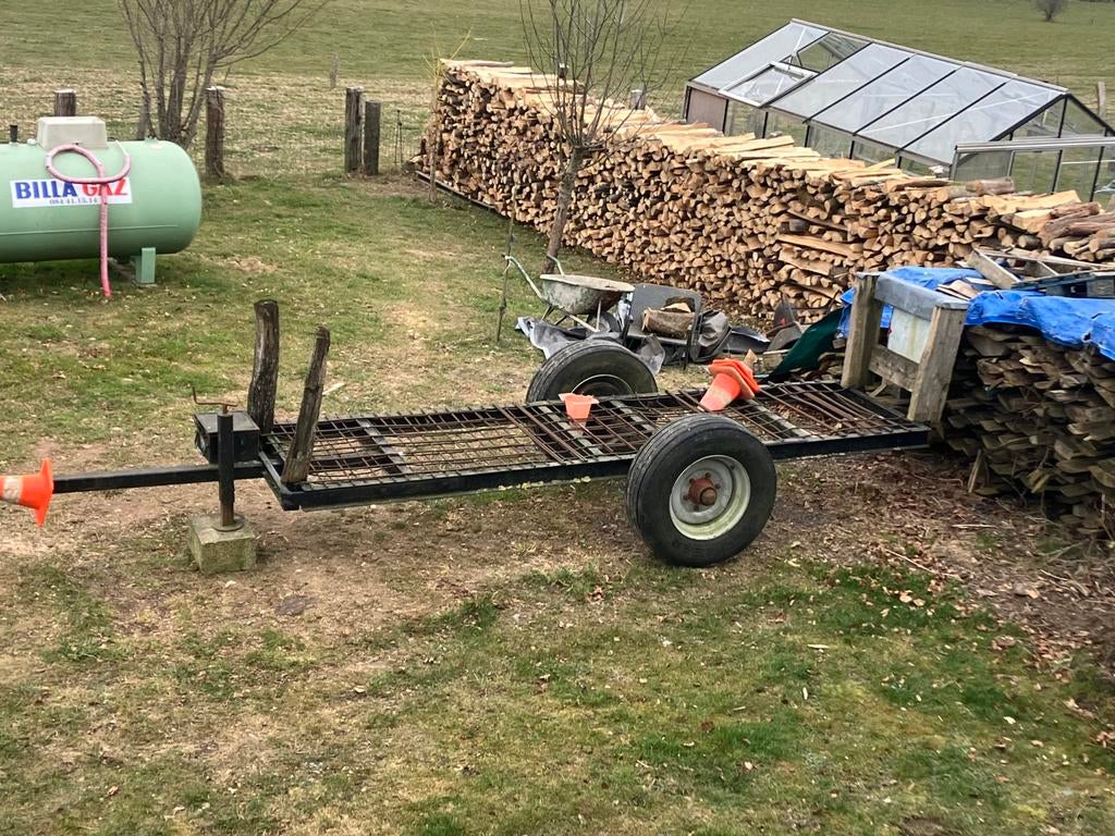 Remorques à bois fabrication artisanale bien lire en dessous, Articles professionnels, Enlèvement, Transport
