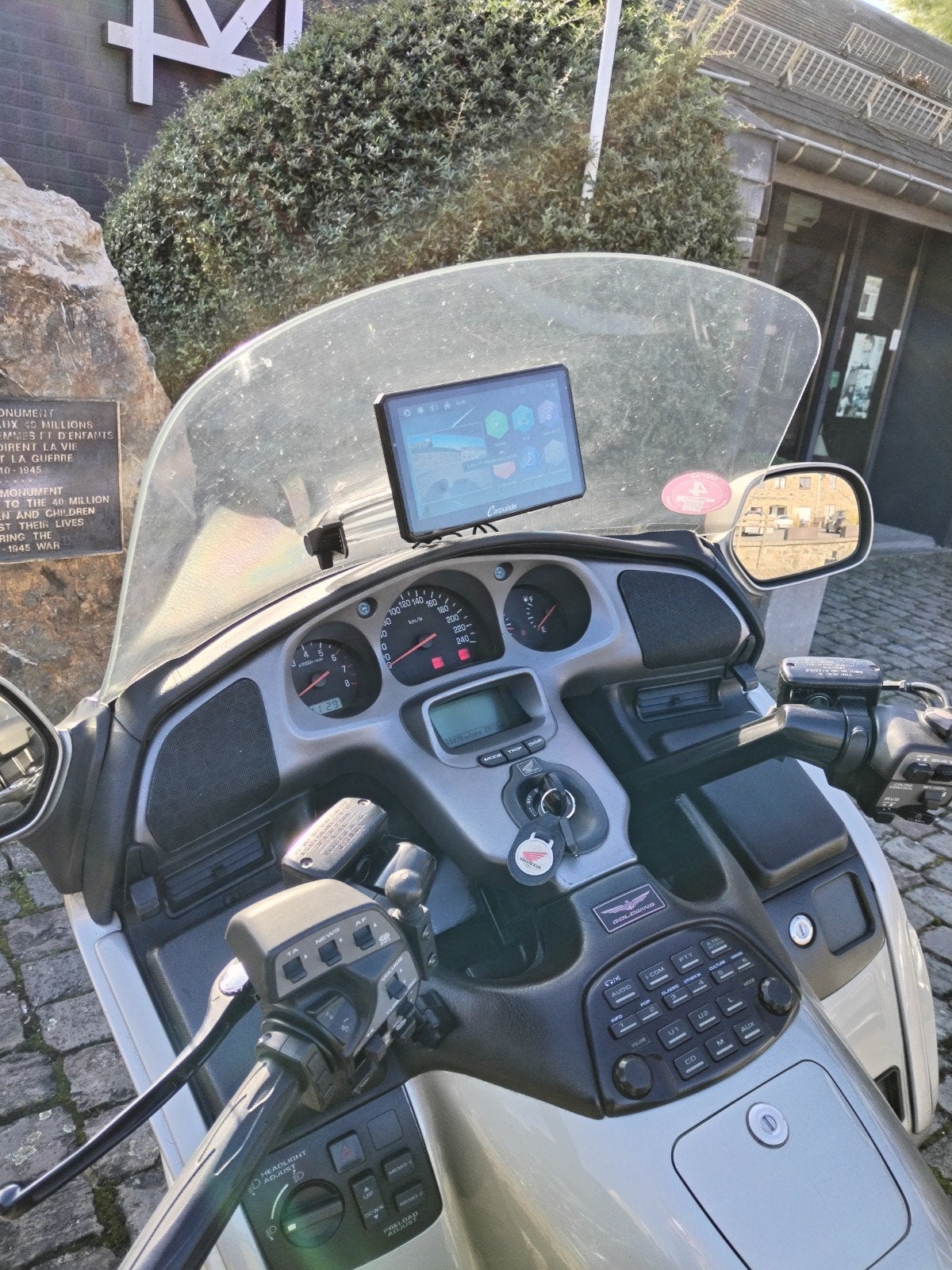 honda goldwing 1800, Motos, Tourisme, Plus de 35 kW, Permis Moto A1 minimum, Particulier