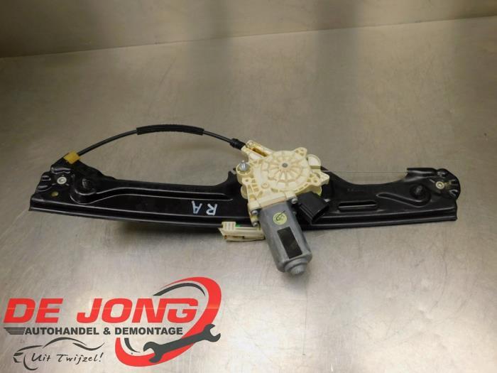 Mécanique vitre 4portes arrière droite d'un BMW X6, -, 3 mois de garantie, Utilisé, -