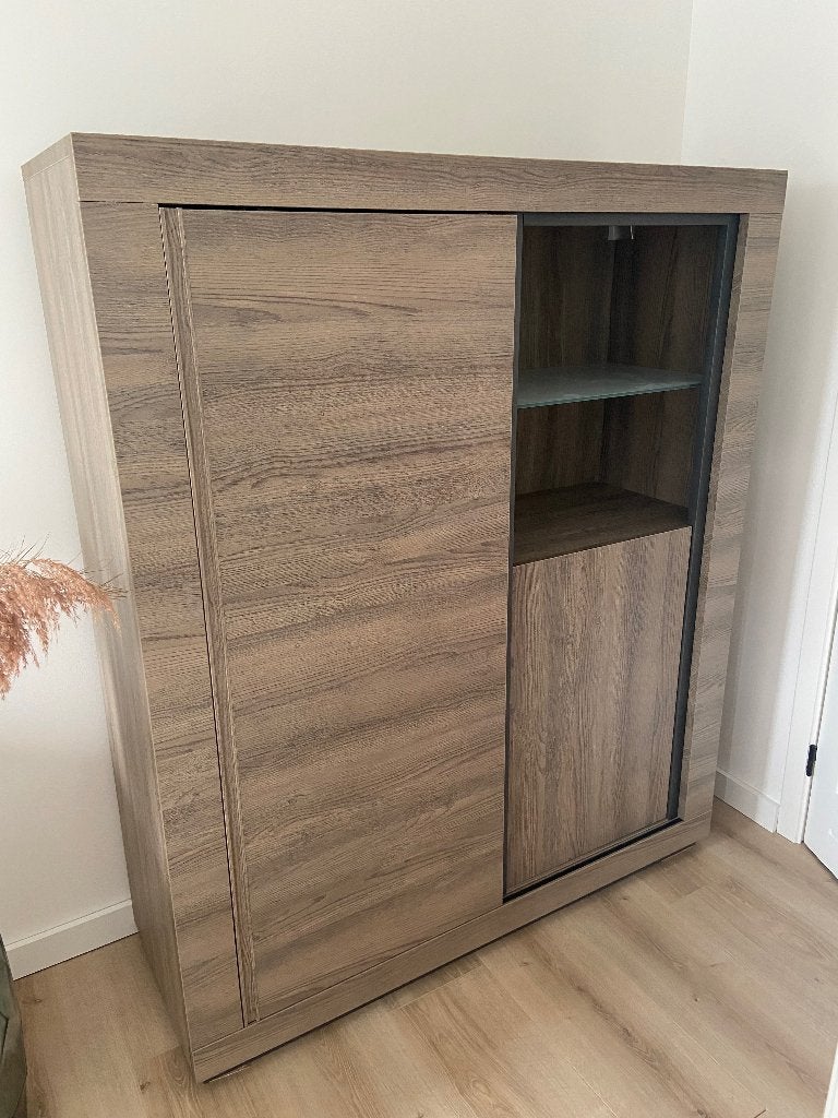 Barkast, 25 à 50 cm, 100 à 150 cm, Utilisé, 150 à 200 cm