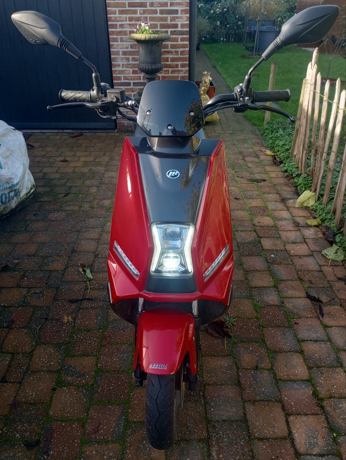 Lifan LF1200DT-X E3 E-scooter + helm, Gebruikt, Elektrisch, Ophalen, Overige merken