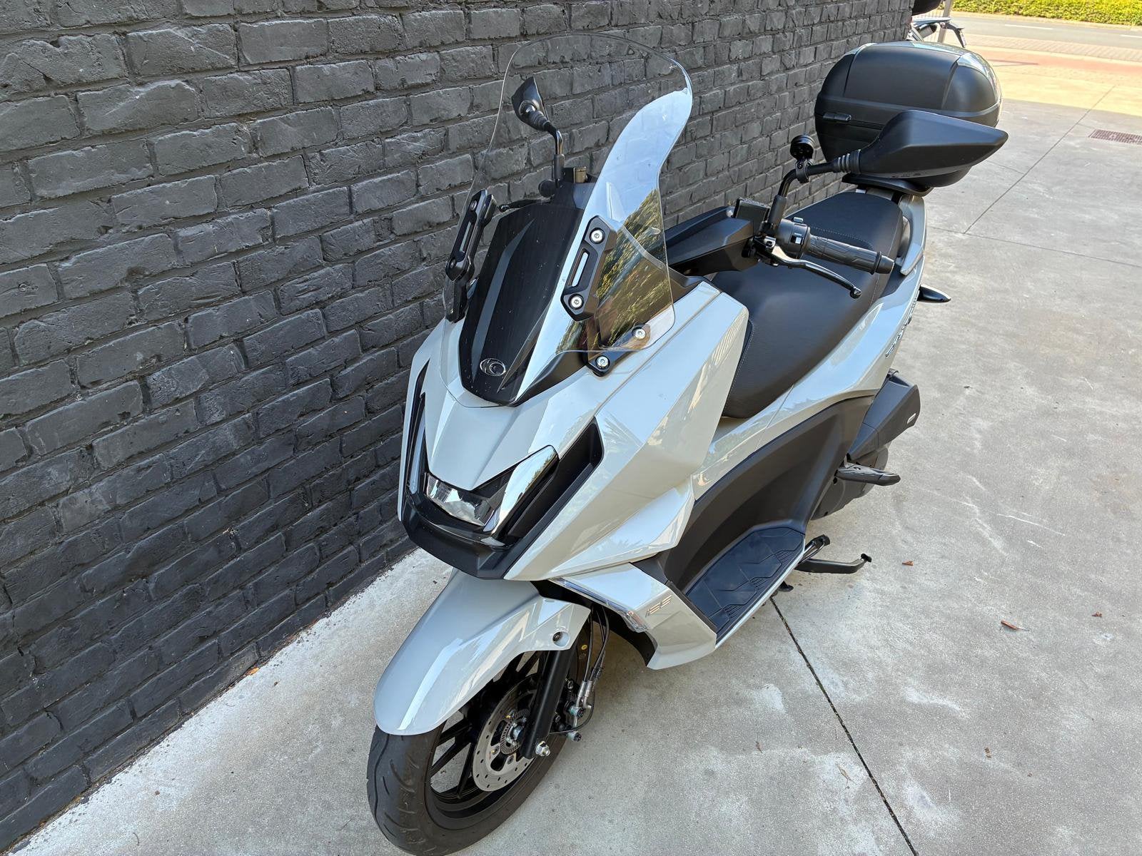 Kymco Skytown 125cc, Vélos & Vélomoteurs, Enlèvement, Comme neuf