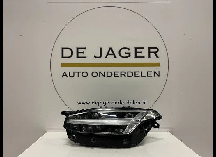 VOLVO XC90 VOL LED HIGH BEAM KOPLAMP LINKS 32342482, Auto-onderdelen, Gebruikt, Gunnar Engellaus vag 8
405 31  Gothenburg, SE
