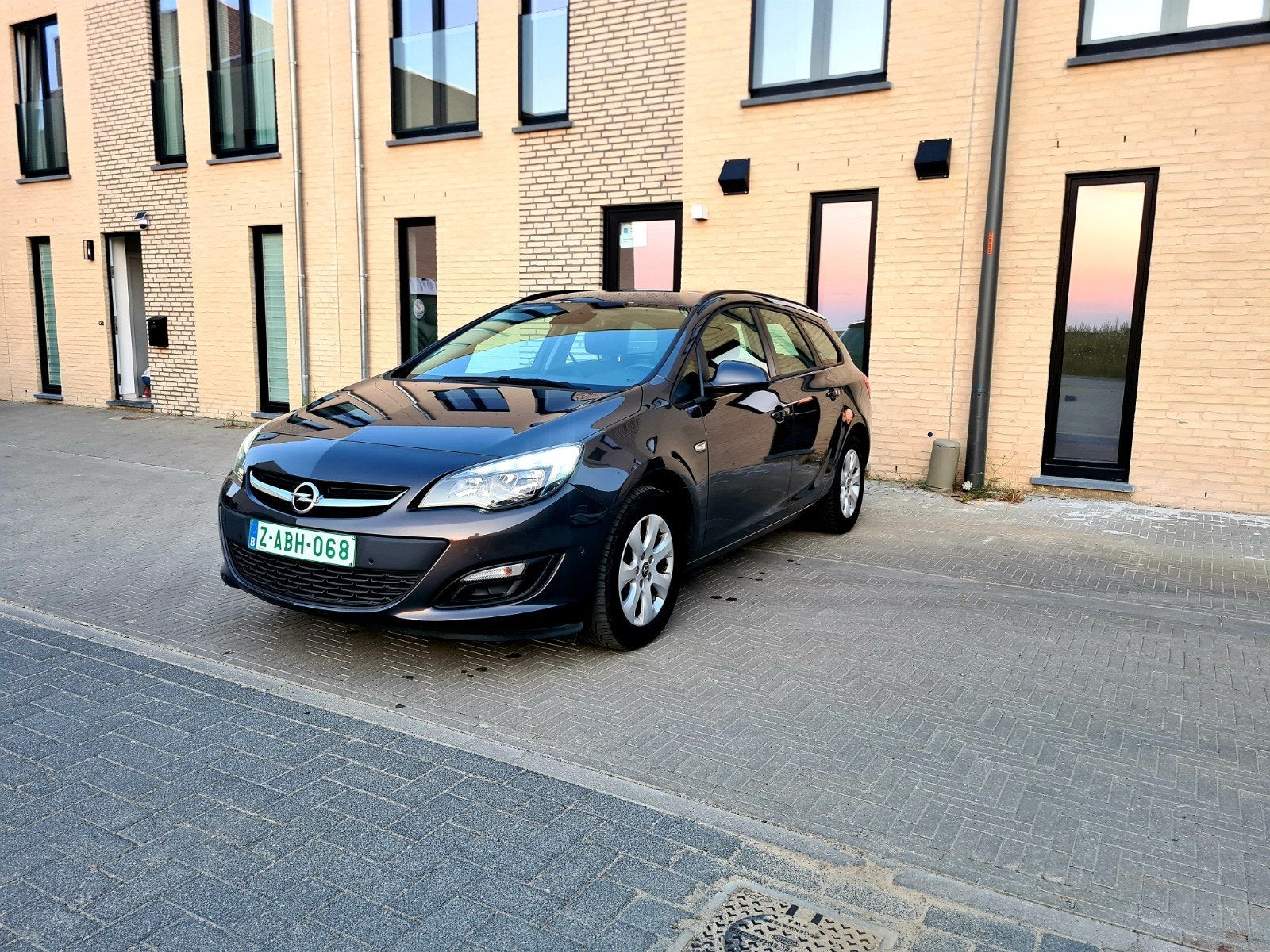 Opel Astra Sports tourer, Achat, Entreprise, Boîte manuelle, 5 portes