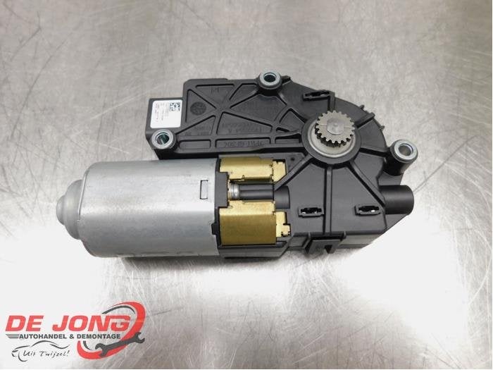 Moteur toit ouvrant d'un Mercedes ML-Klasse, Autos : Pièces & Accessoires, 3 mois de garantie, Utilisé, -, -