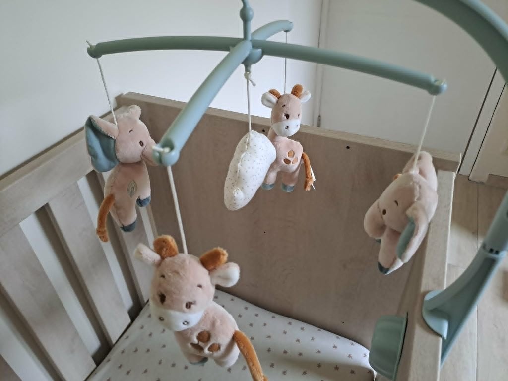 Mobile musicale marque Nattou, collection Axel et Luna, Kinderen en Baby's, Kinderkamer | Inrichting en Decoratie, Gebruikt, Overige typen