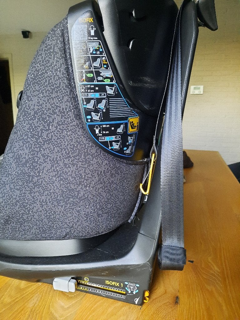 Autostoel maxi-cosi axissfix, Ophalen, Gebruikt, 9 t/m 18 kg, Slaapstand