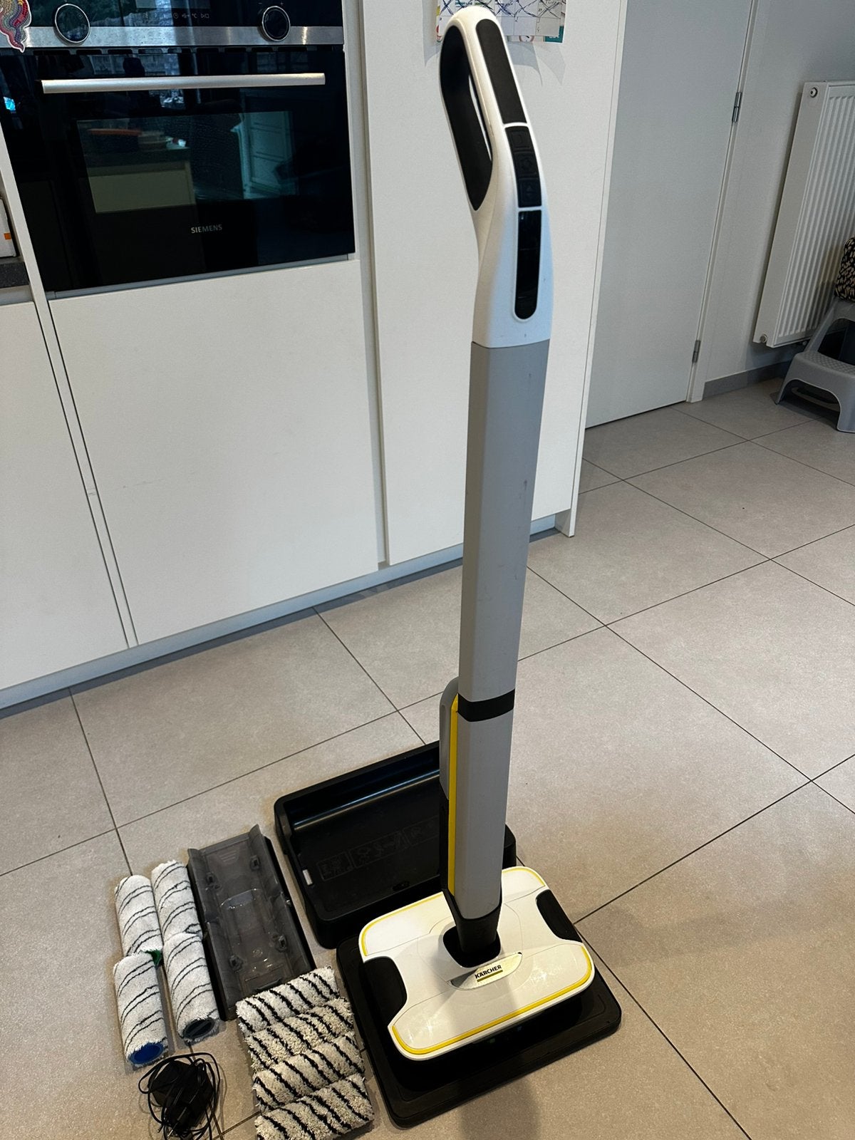Vloerreiniger KAERCHER FC7 cordless premium, Maison & Meubles, Enlèvement, Mop ou Serpillière