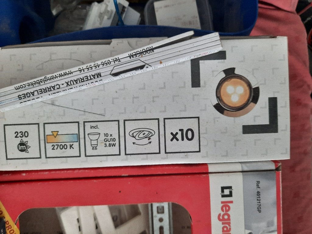 Matériel elec divers, Ophalen, Gebruikt, Doos