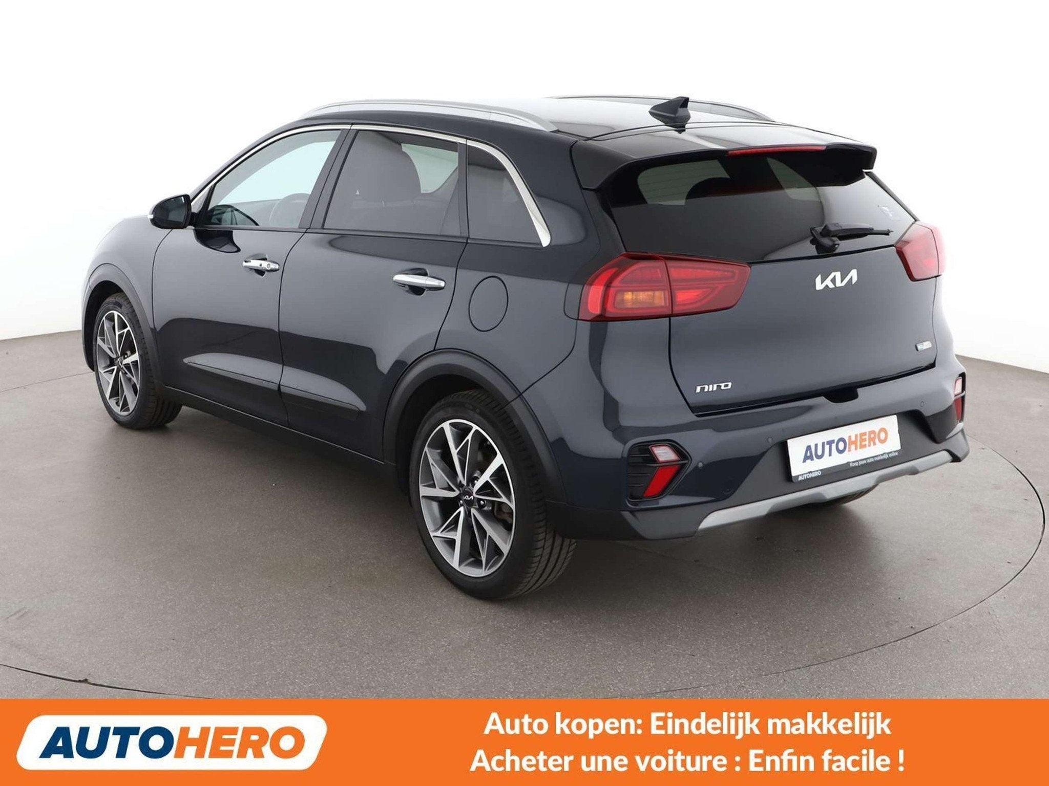 Kia Niro 1.6 Hybrid Spirit (année de construction 2021), Autos, Cuir, Achat, Euro 6, Noir