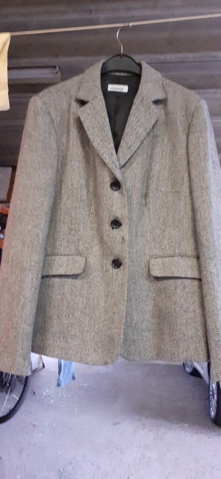 beige damesblazer, Kleding | Dames, Jasjes, Kostuums en Pakken, Ophalen, Maat 42/44 (L), Beige