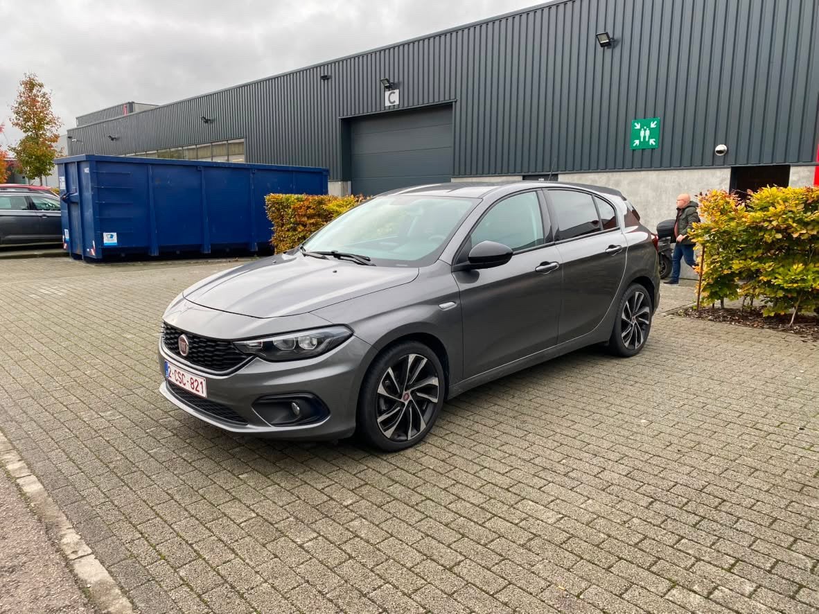Fiat Tipo SW 1.4 Turbo Easy S&S, Autos, Fiat, Cuir, Achat, 4 cm³, Boîte manuelle