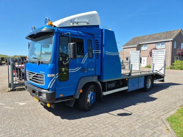 Volvo FL6 oprijwagen., Auto's, Vrachtwagens, Bedrijf, Cruise Control, Volvo, Diesel, Euro 4, Handgeschakeld, Blauw, Achterwielaandrijving