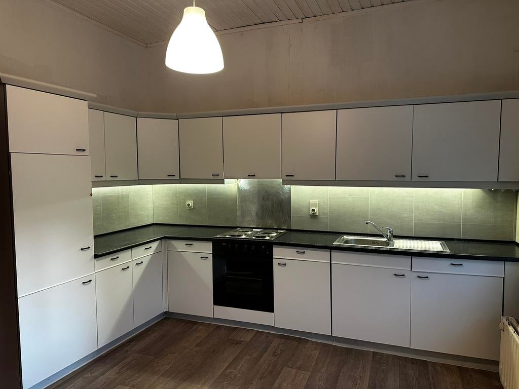 Gratis oude keuken en oude toestellen, Huis en Inrichting, Keuken | Complete keukens, Gebruikt, Ophalen