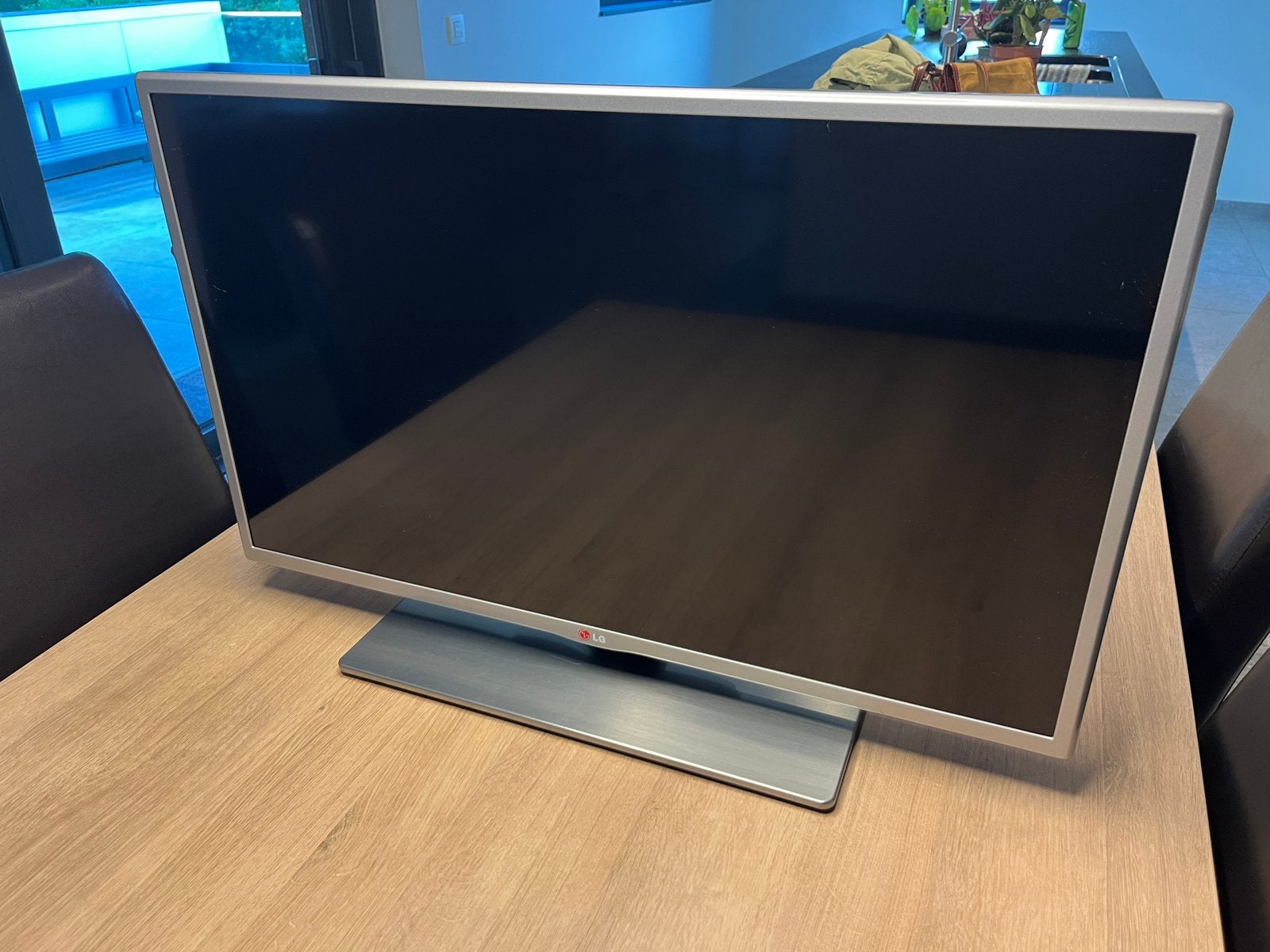 LG Smart TV 32”, LED, HD Ready (720p), Enlèvement, 80 à 100 cm