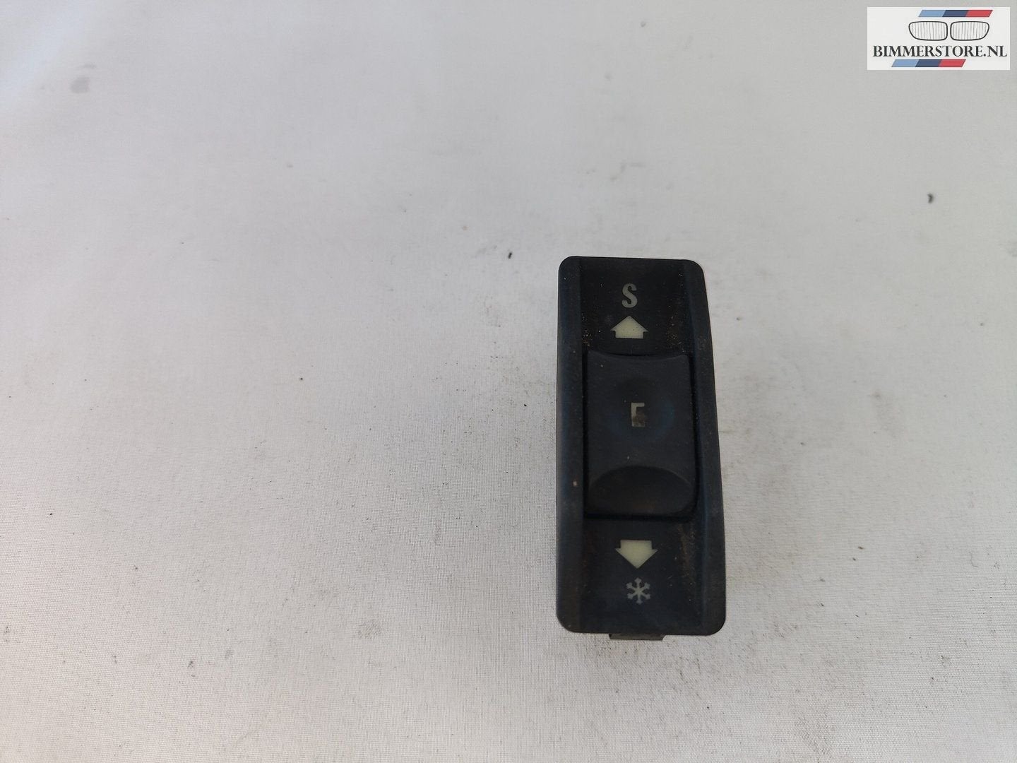 Schakelaar sportstand automaat BMW 5 / 7 Serie E34 E32 61318, Auto-onderdelen, Dashboard en Schakelaars, Gebruikt, -, -, Ophalen of Verzenden