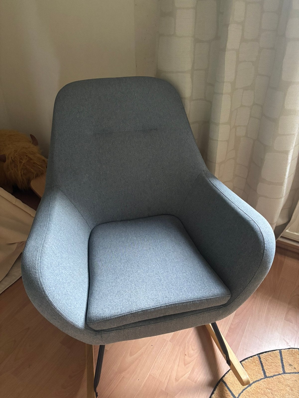 Schommelstoel Jysk Nebel blauw, Huis en Inrichting, Fauteuils, Ophalen, Zo goed als nieuw