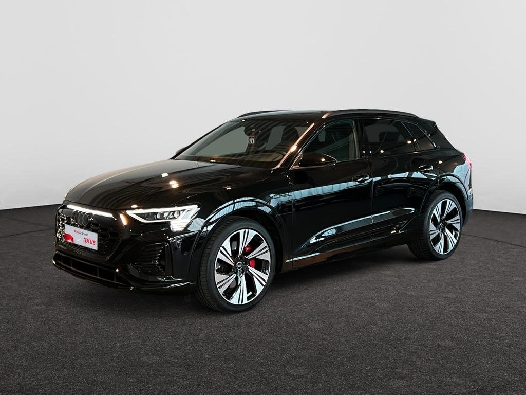 Audi Q8 e-tron Q8 e-Tron 106 kWh 55 Quattro Competition, Auto's, Audi, Automaat, https://public.car-pass.be/vhr/d5a7b190-c978-4a56-900d-b76c6f97d62a