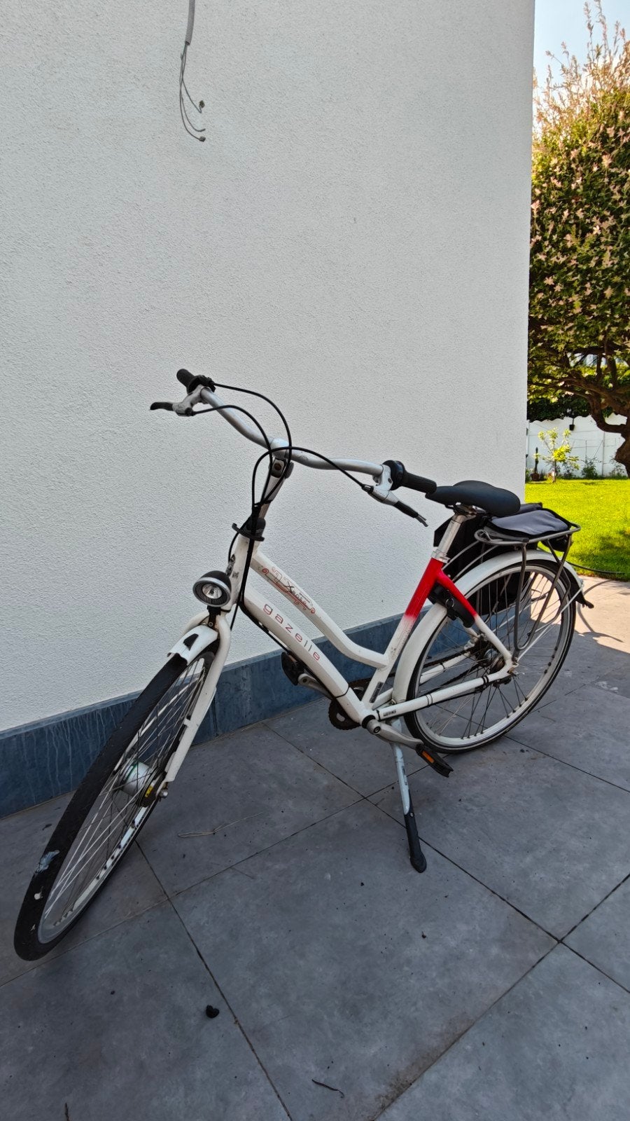 Gazelle vrouwenfiets, Fietsen en Brommers, Fietsen | Dames | Damesfietsen, Ophalen, Gebruikt, Gazelle
