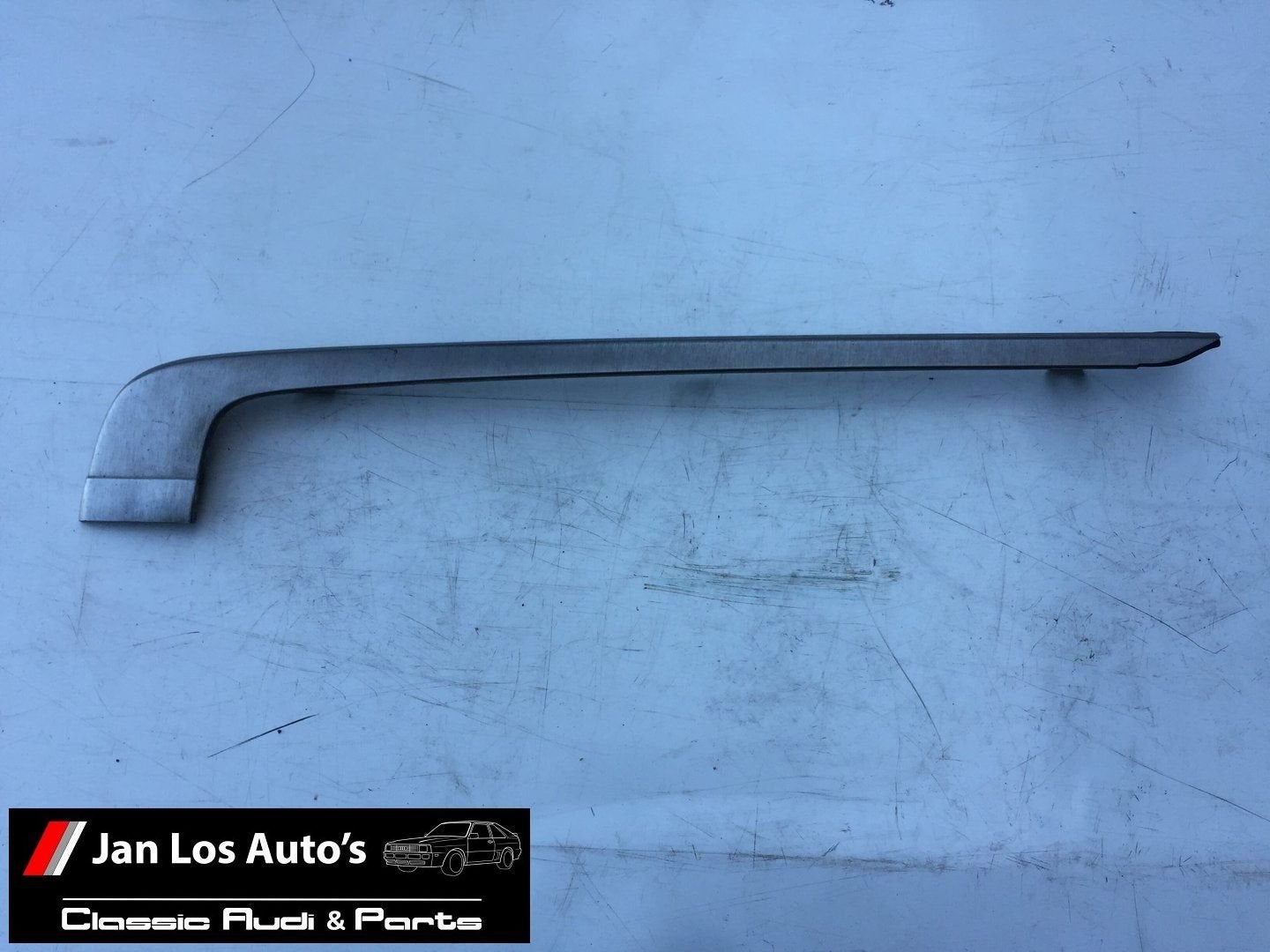 Achterbumper lijst linksachter Audi 80 90 Coupe B2 (81-'88), -, Audi, Utilisé, -