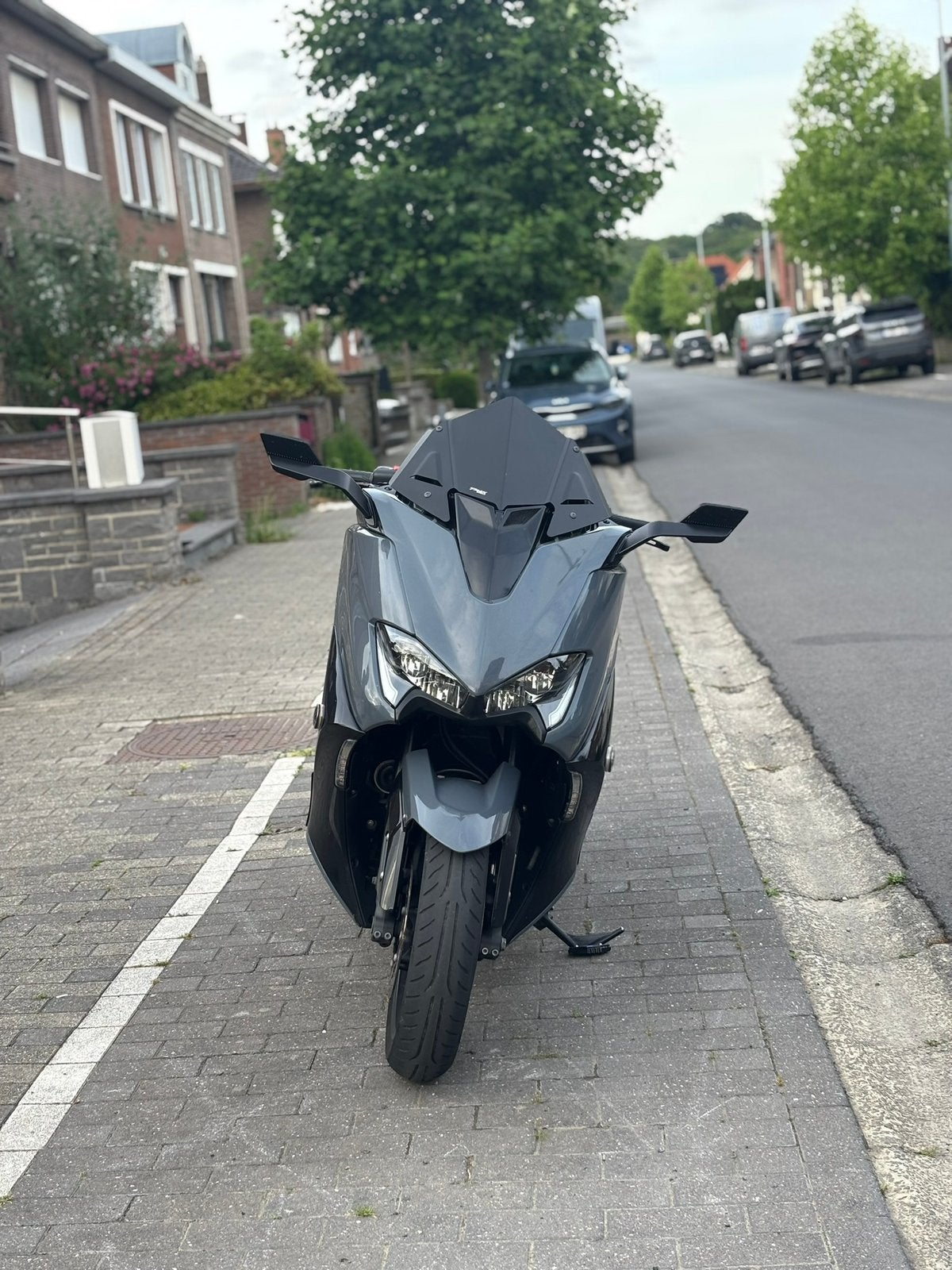 T-max 560 tech max, Ophalen of Verzenden, Zo goed als nieuw