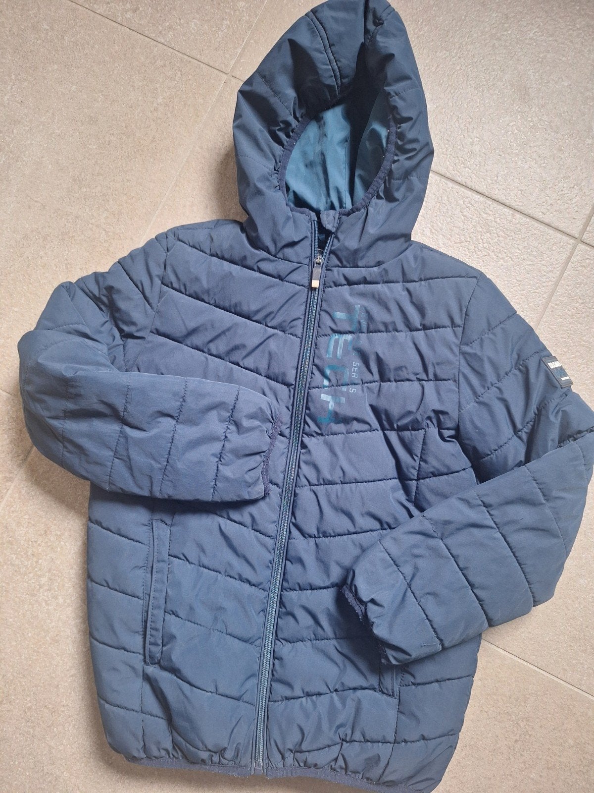 Veste bleue C&A taille 146, Enfants & Bébés, Garçon, C&A, Enlèvement ou Envoi, Utilisé