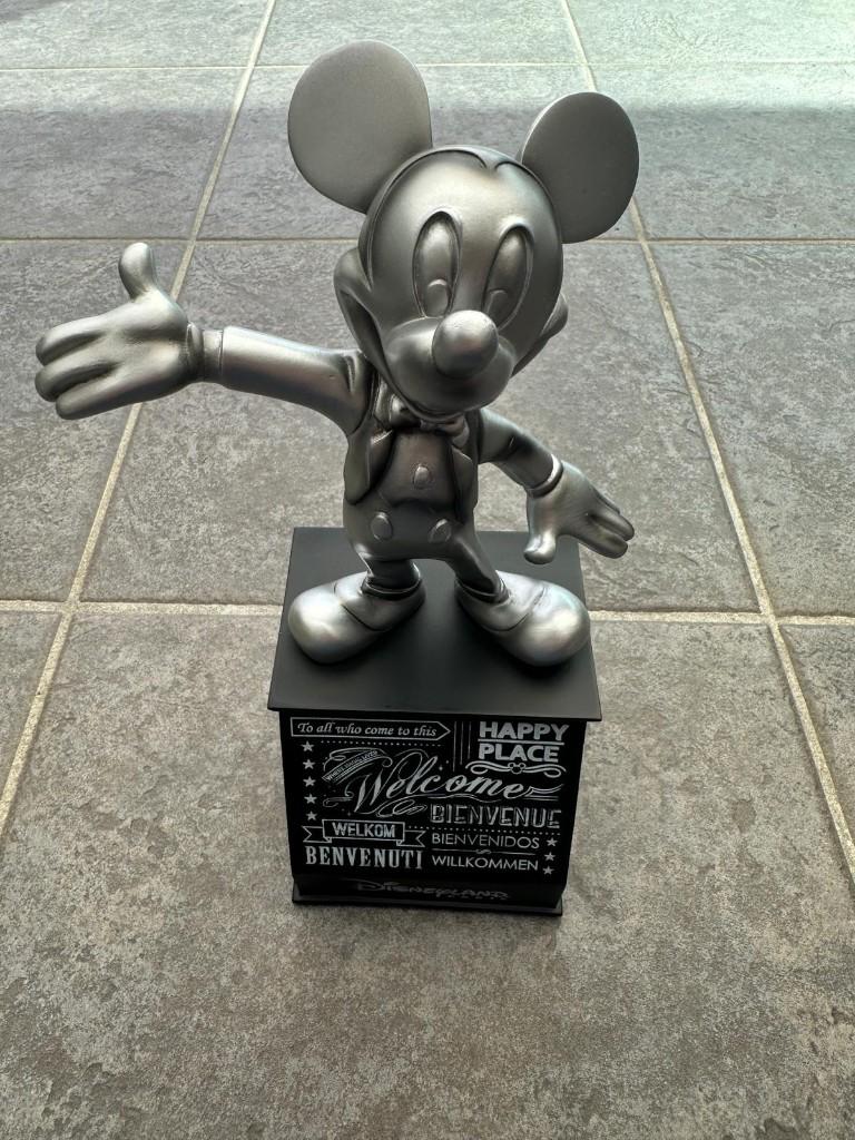 Beeldje Mickey Mouse 'Welcome', Ophalen of Verzenden, Mickey Mouse, Nieuw, Beeldje of Figuurtje