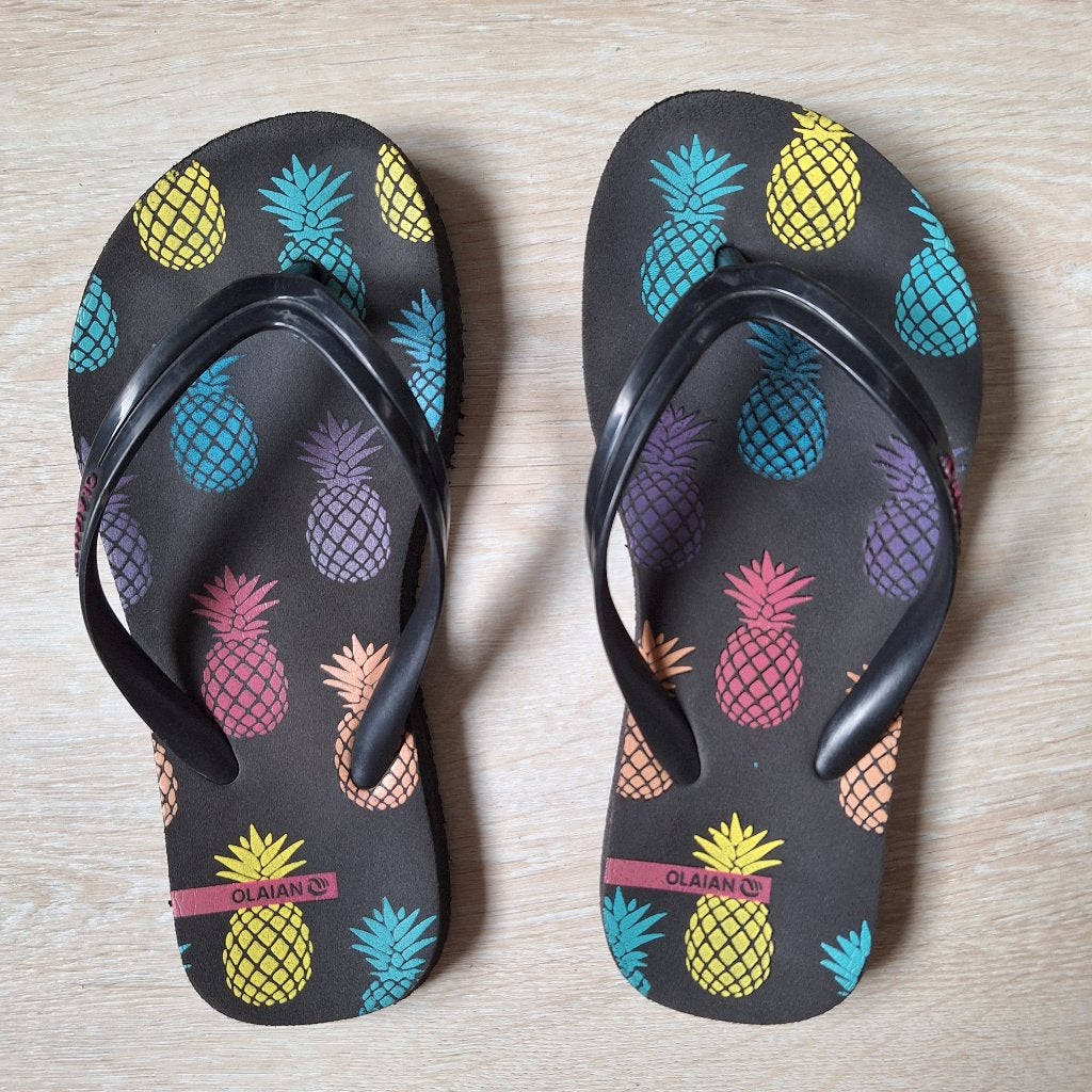 Olaian teenslippers voor meisje 120 Pineapple maat 31/32, Olaian, Gebruikt, Meisje, Overige typen