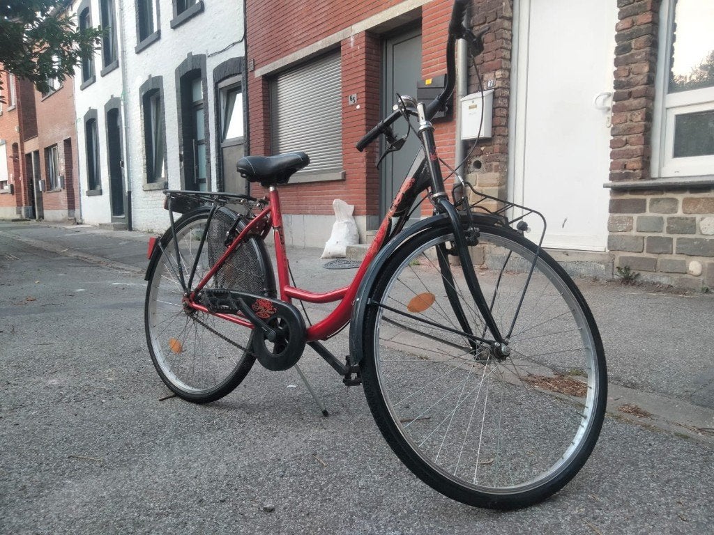 Vélo de ville rouge et noir marque Esperia., Enlèvement, Utilisé