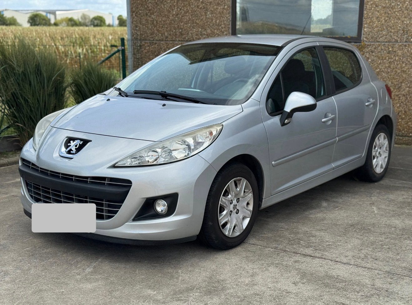 207 1.4 HDi - 5 portes - 2012, Autos, Argent ou Gris, Achat, Ordinateur de bord, Boîte manuelle