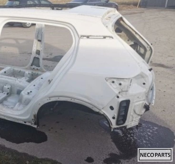 VOLVO XC40 II ACHTERSCHERM SNIJDEEL LINKS 614 ALLES LEVERBAA, Gebruikt, -, Ophalen of Verzenden, Volvo