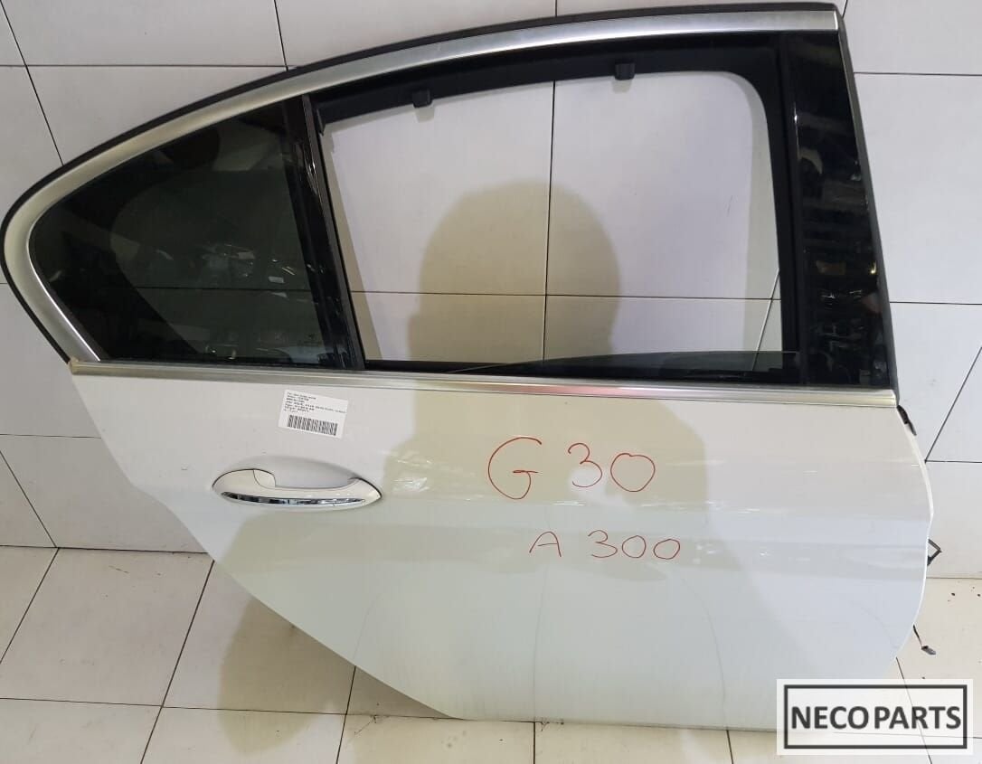 BMW 5 SERIE G30 G31 PORTIER DEUR A300 KLEUR ALLES LEVERBAAR, Auto-onderdelen, Gebruikt, -, Ophalen of Verzenden, Achter