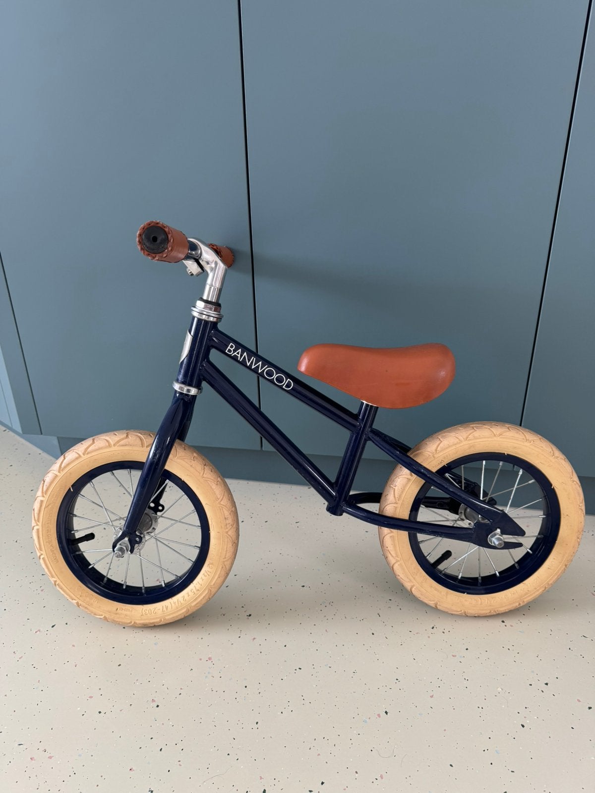 Banwood loopfiets (2,5 - 5jaar) in heel goede staat, Kinderen en Baby's, Speelgoed | Buiten | Voertuigen en Loopfietsen, Ophalen