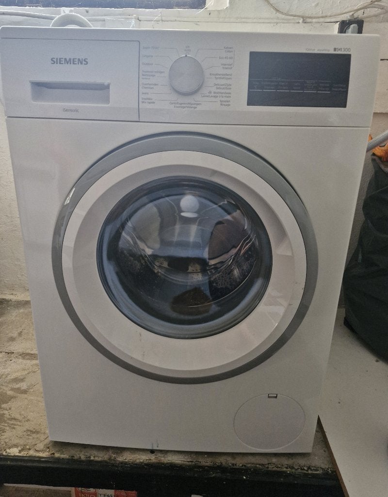 Wasmachine Siemens IQ 300, Elektronische apparatuur, Ophalen, Gebruikt, Voorlader, Energieklasse A of zuiniger