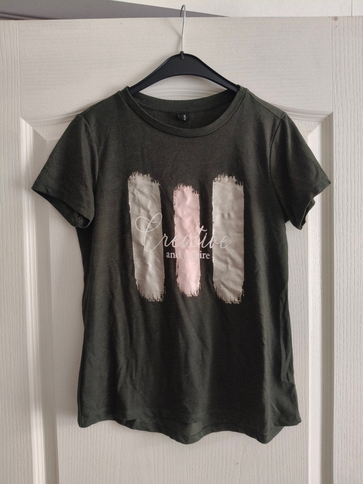 T-shirt femme, Enlèvement