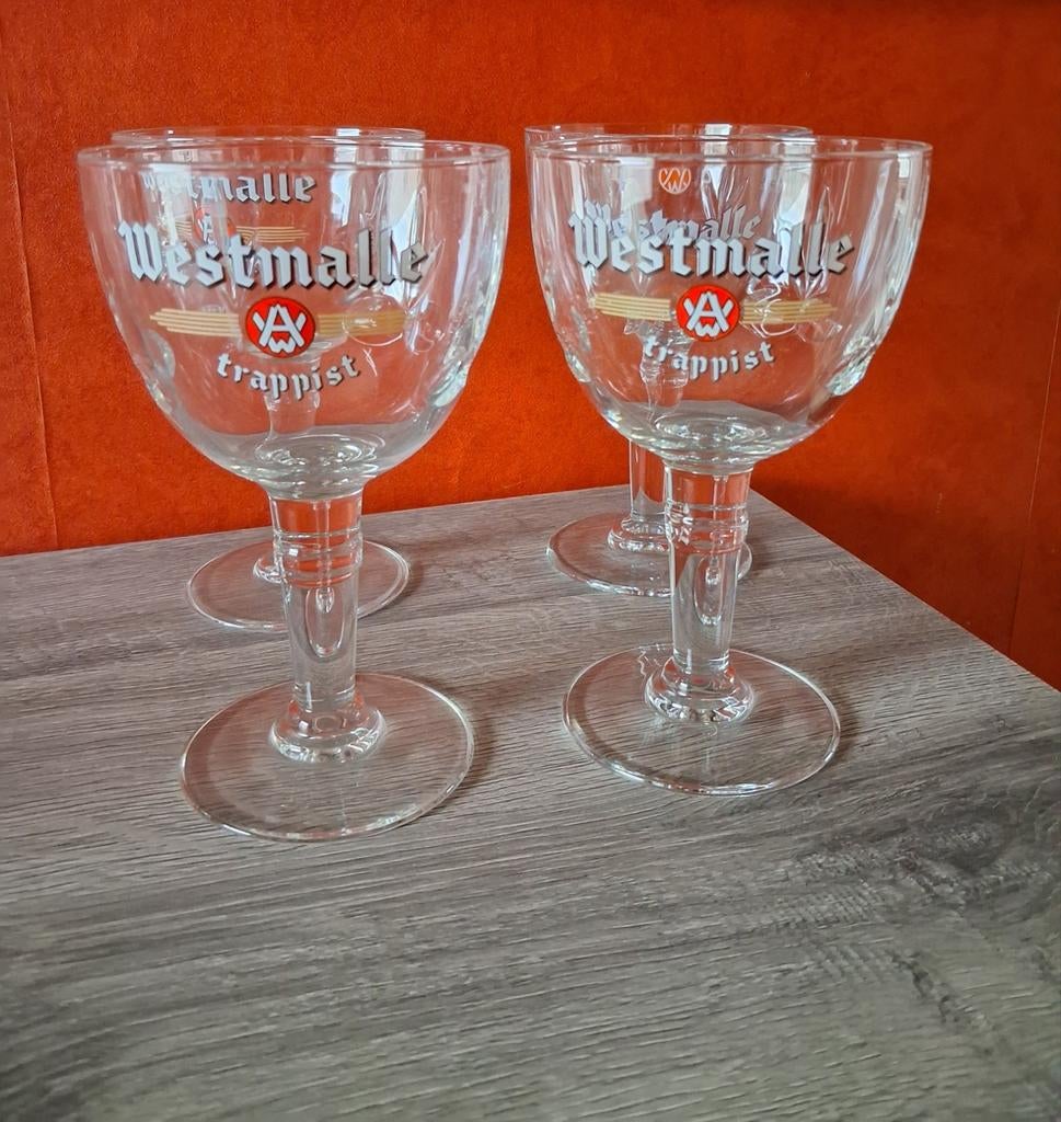 Te koop 4 Westmalle glazen nieuw., Verzamelen, Ophalen