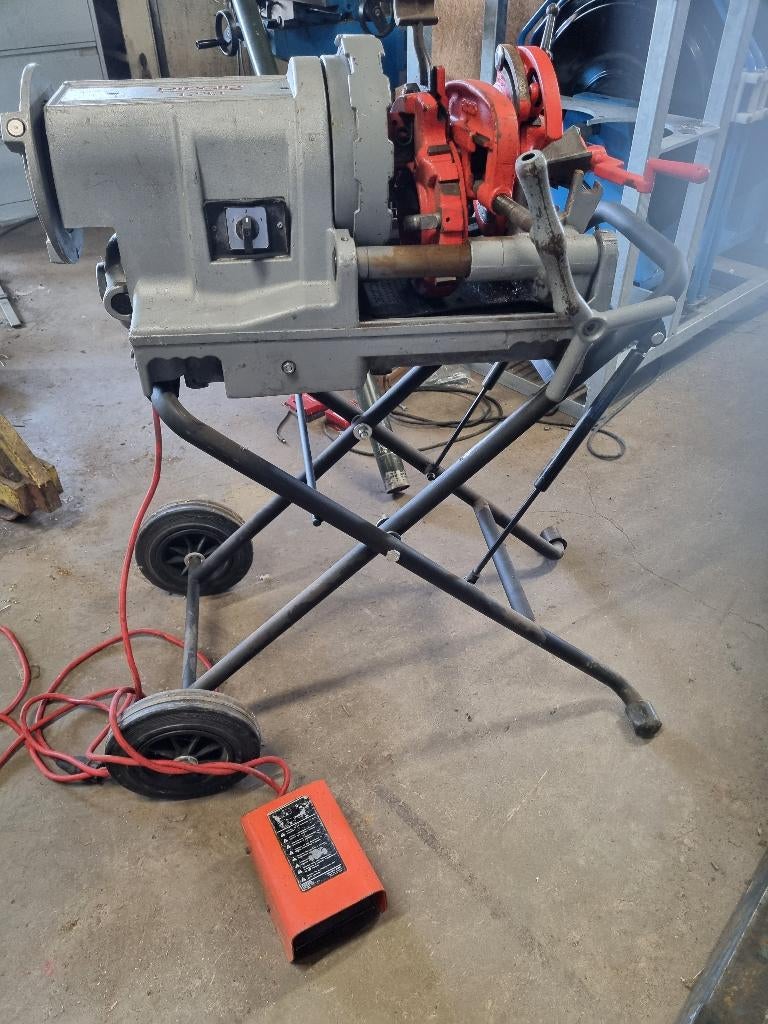 ZGAN Ridgid 1233 draadsnijmachine 1/8''-3'', Bricolage & Construction, Outillage | Autres Machines, Comme neuf, Enlèvement