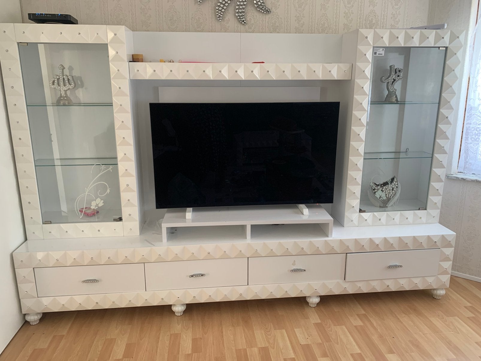 witte kast, Ophalen