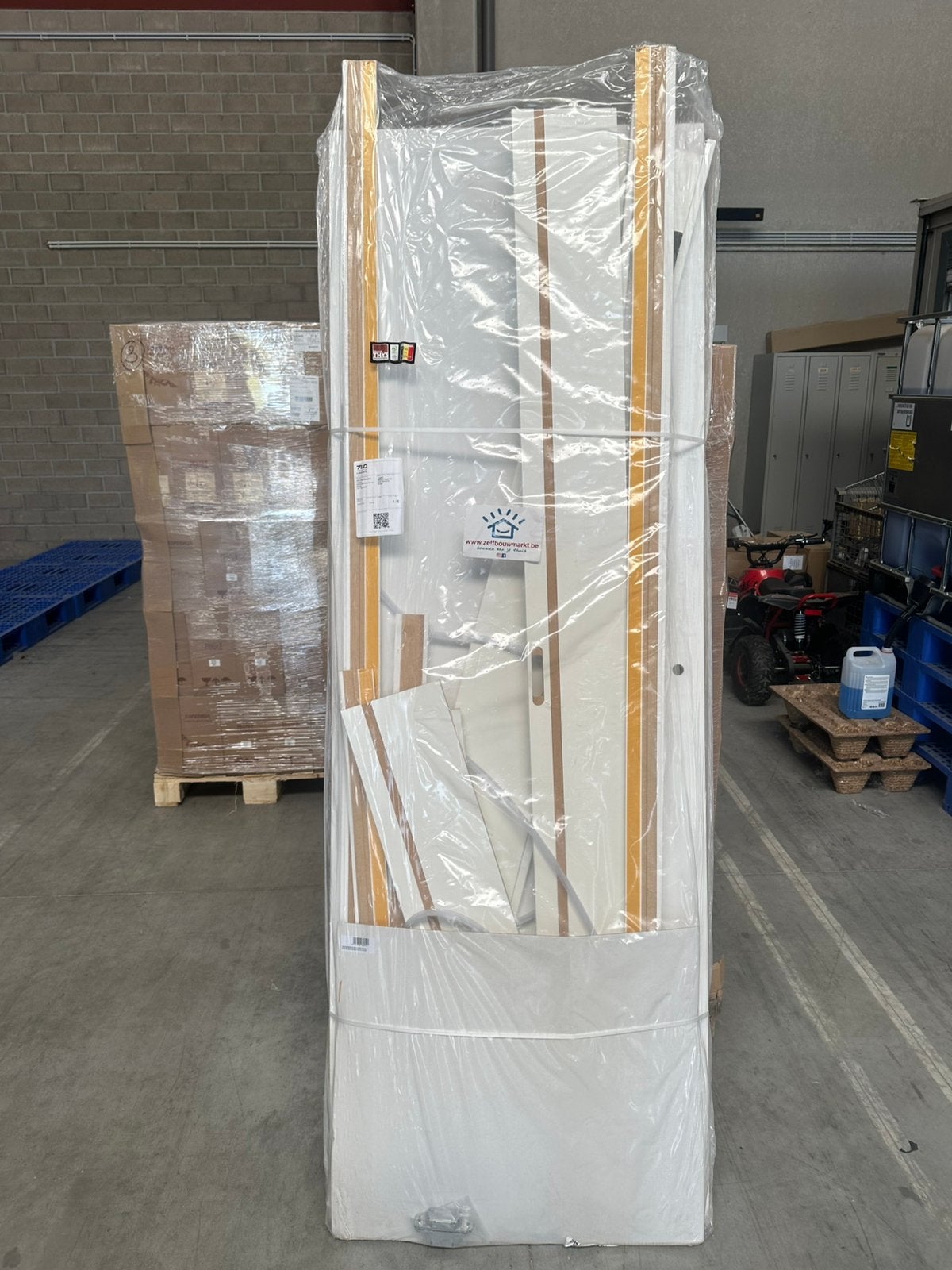 Verf deur Spaan invidi flat door 211,5x73cm+Kit 19,5, Doe-het-zelf en Bouw, Ophalen, Zo goed als nieuw
