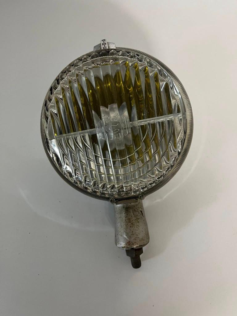 ANTIBROUILLARD RENAULT 4CV, Autos : Pièces & Accessoires, Enlèvement, Utilisé, Renault