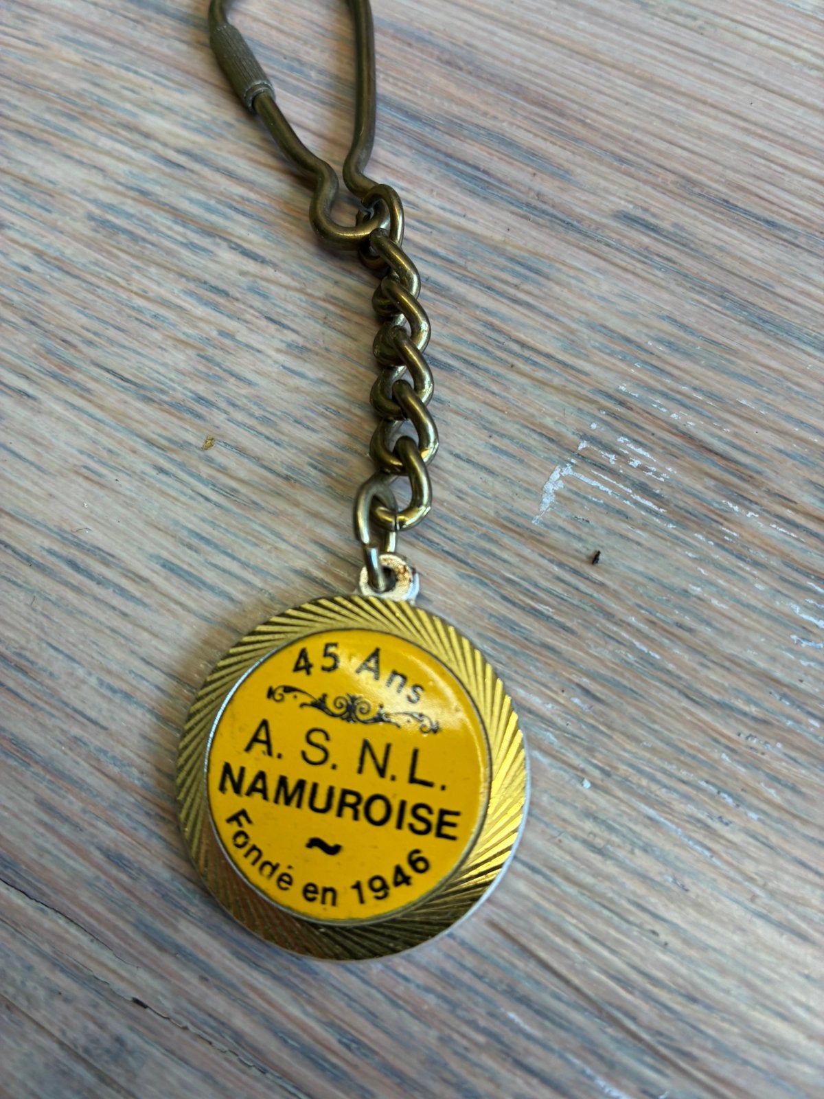 45 ans ASL namuroise, Collections, Envoi, Comme neuf